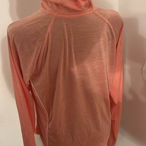 Pink under armor thin hoodie - Picture 7 of 8